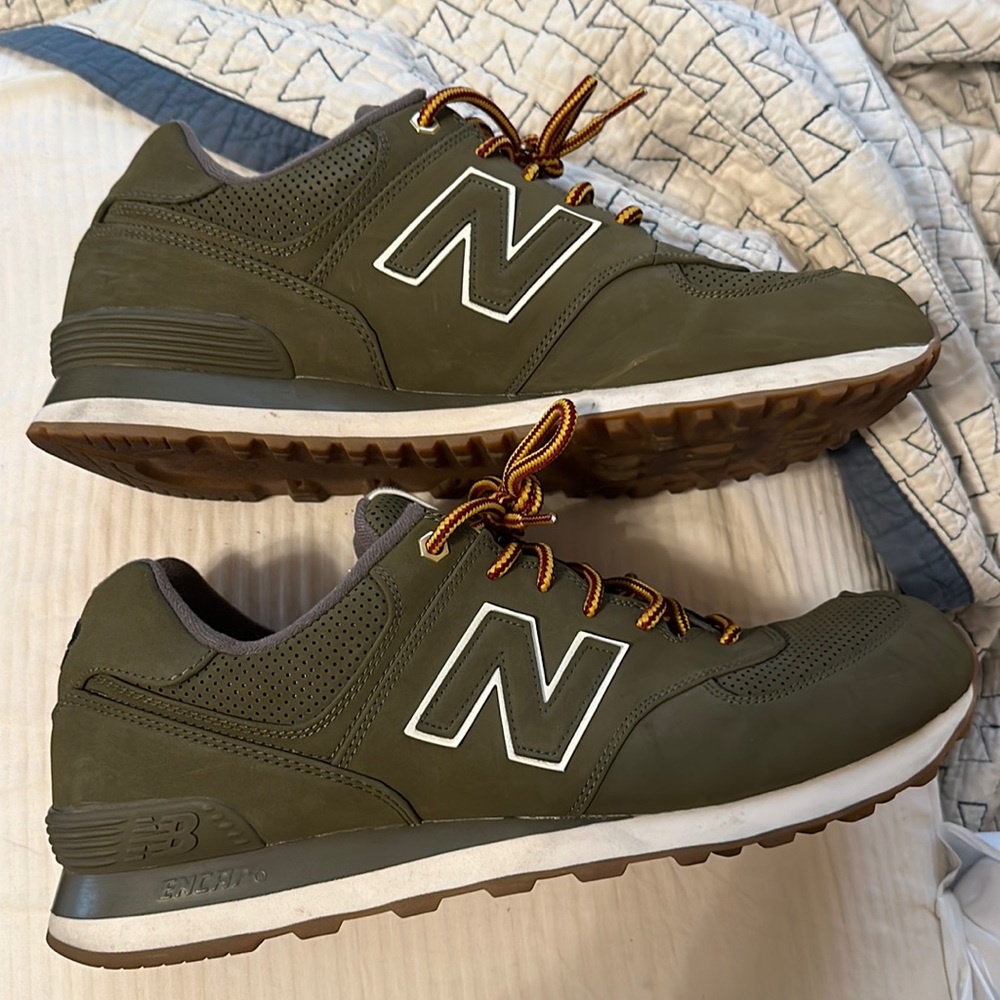 New balance 574 Mens size 13 worn once